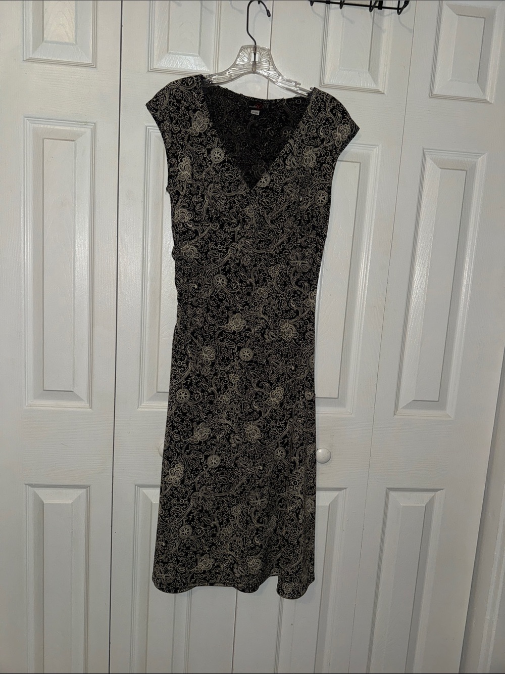 Studio Y Black and Cream Paisley Midi Dress Perfect for casual or formal outings